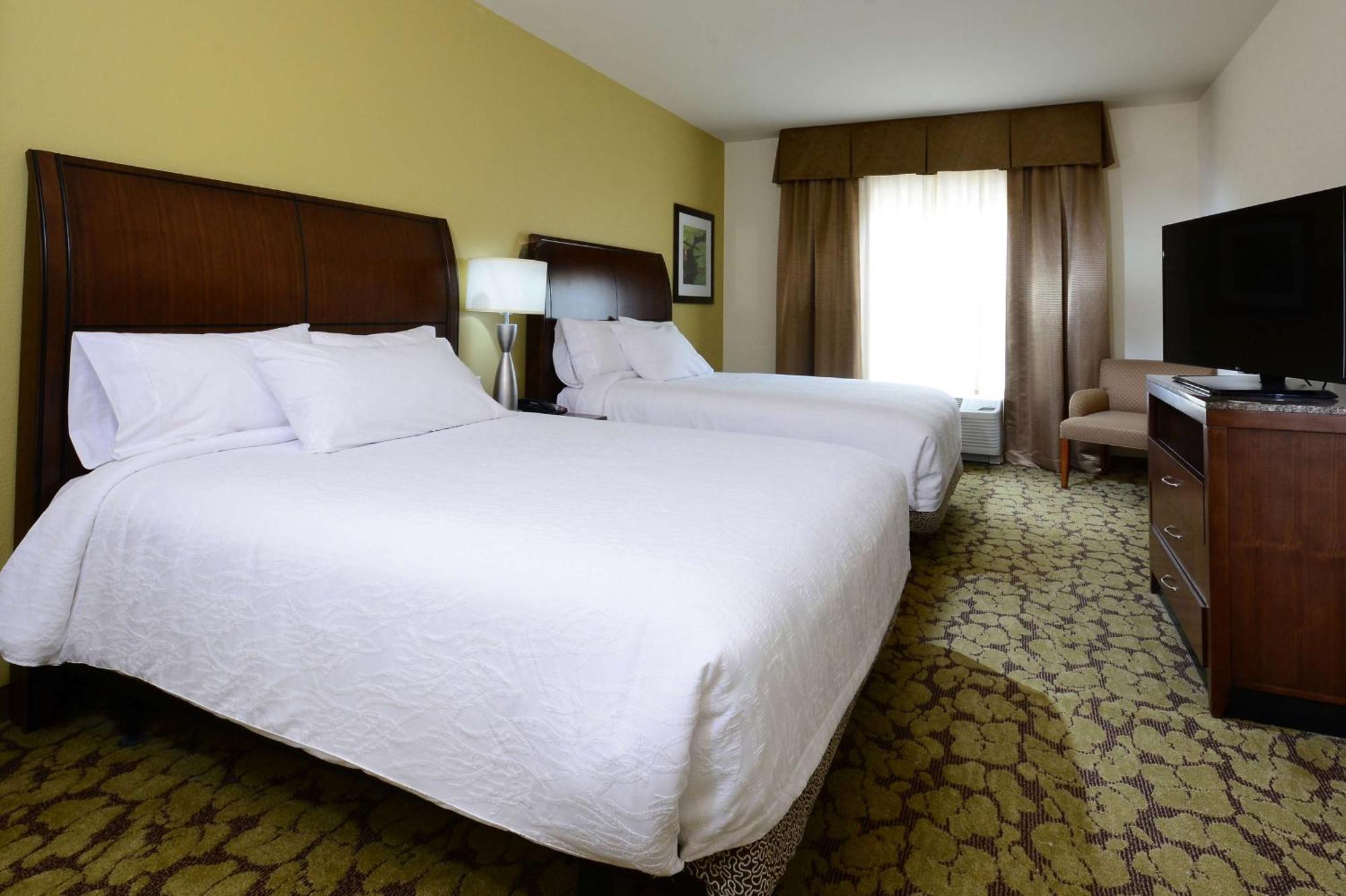 Hilton Garden Inn Greensboro Airport Exterior foto